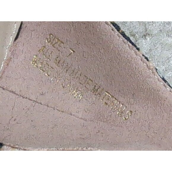 Lulu's Wild Leopard Sandals - Picture 9 of 10